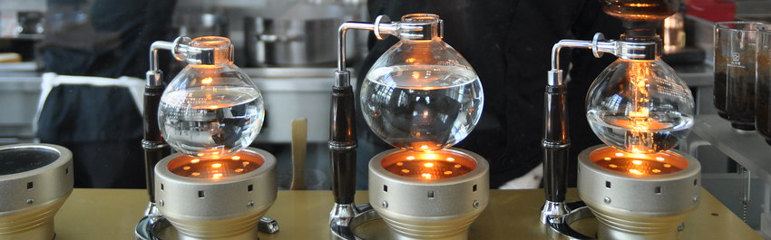 Siphon a vuoto per preparare il caffè